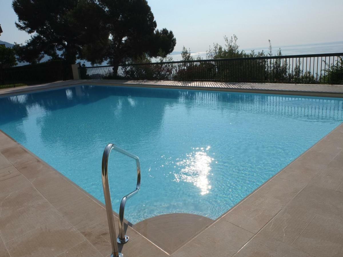 Appartement Le Belvedere Roquebrune-Cap-Martin Dış mekan fotoğraf